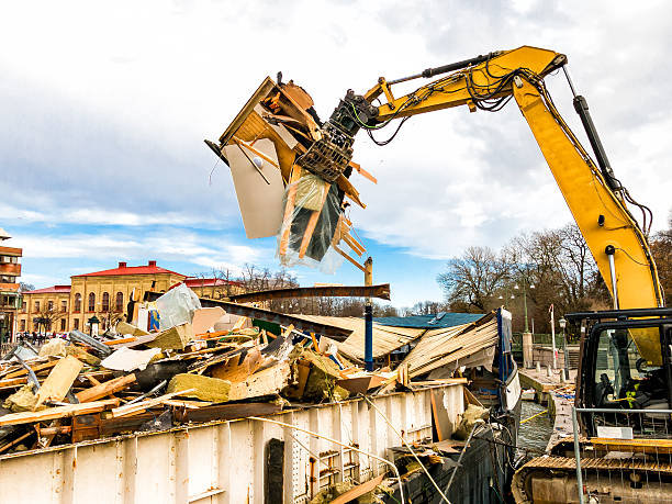 Best Hot Tub Removal  in West Babylon, NY